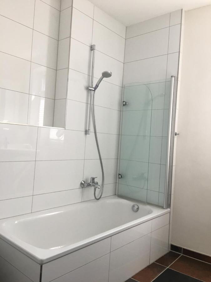 Komplettes Ferienhaus Fuer Bis Zu 4 Personen Dornheim Exteriér fotografie